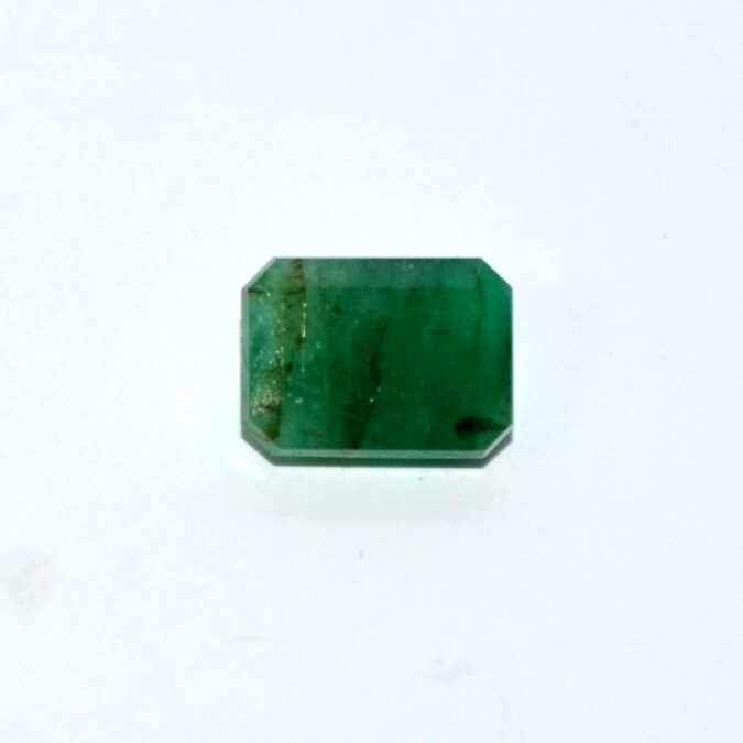 EMERALD 4.47 Ct. 1 EMR22916 1 EMERALD 4.47 Ct.