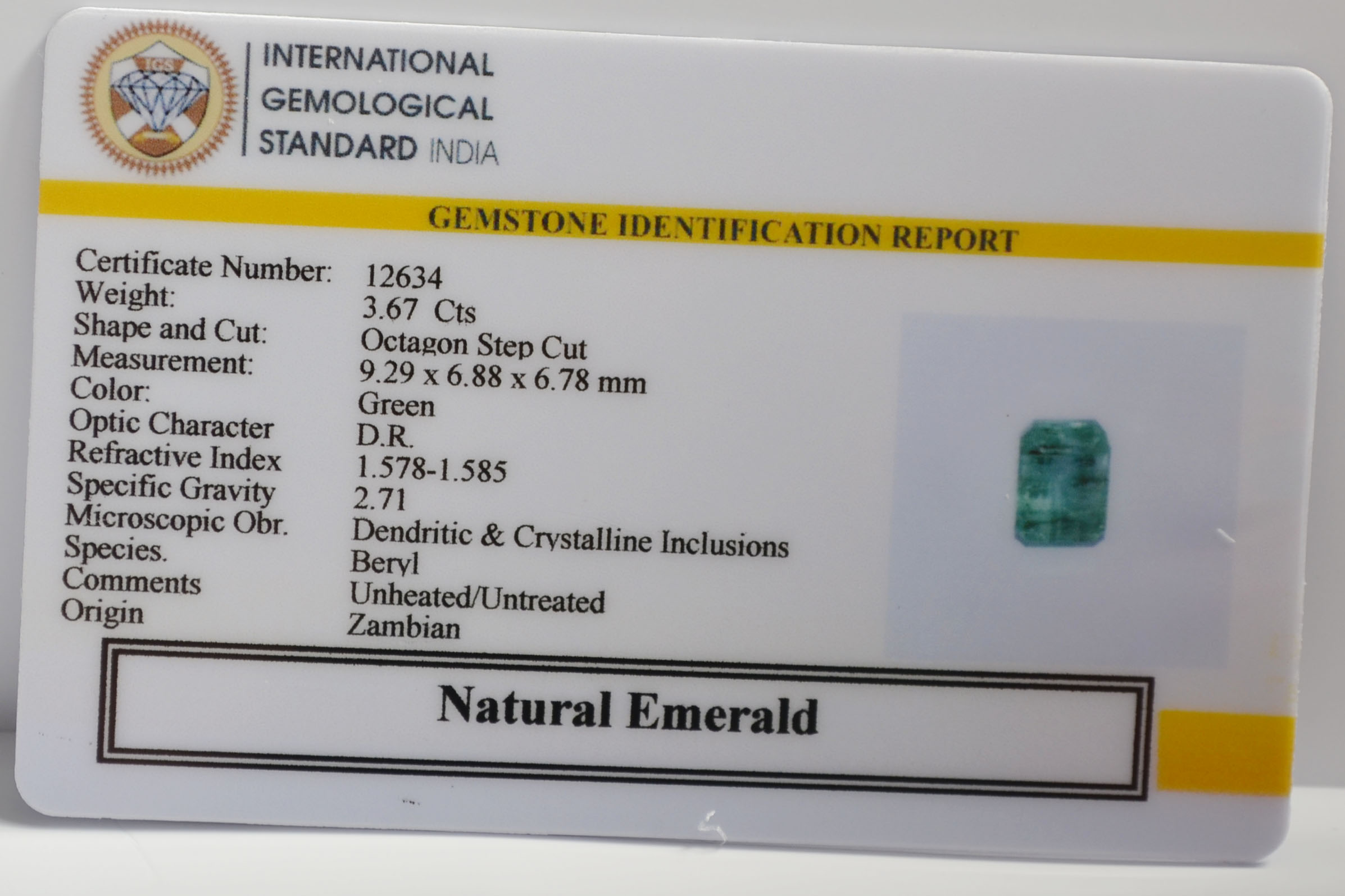 EMERALD 3.67 Ct. 3 EMR22924 2 EMERALD 3.67 Ct.