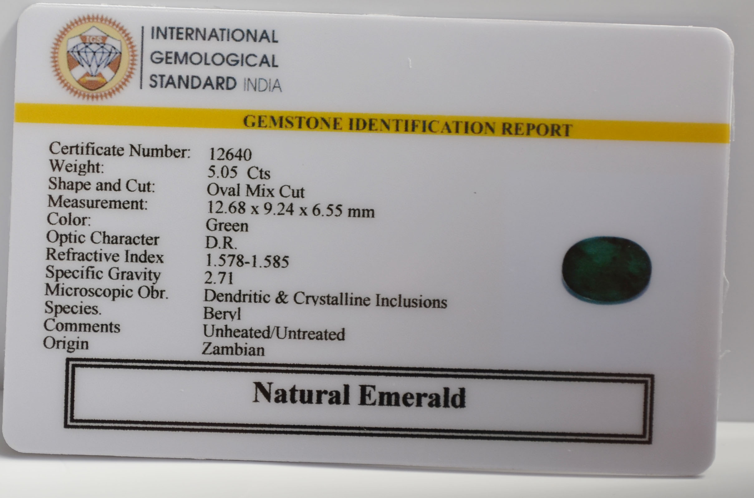 EMR22928 2 EMERALD 5.05 Ct.