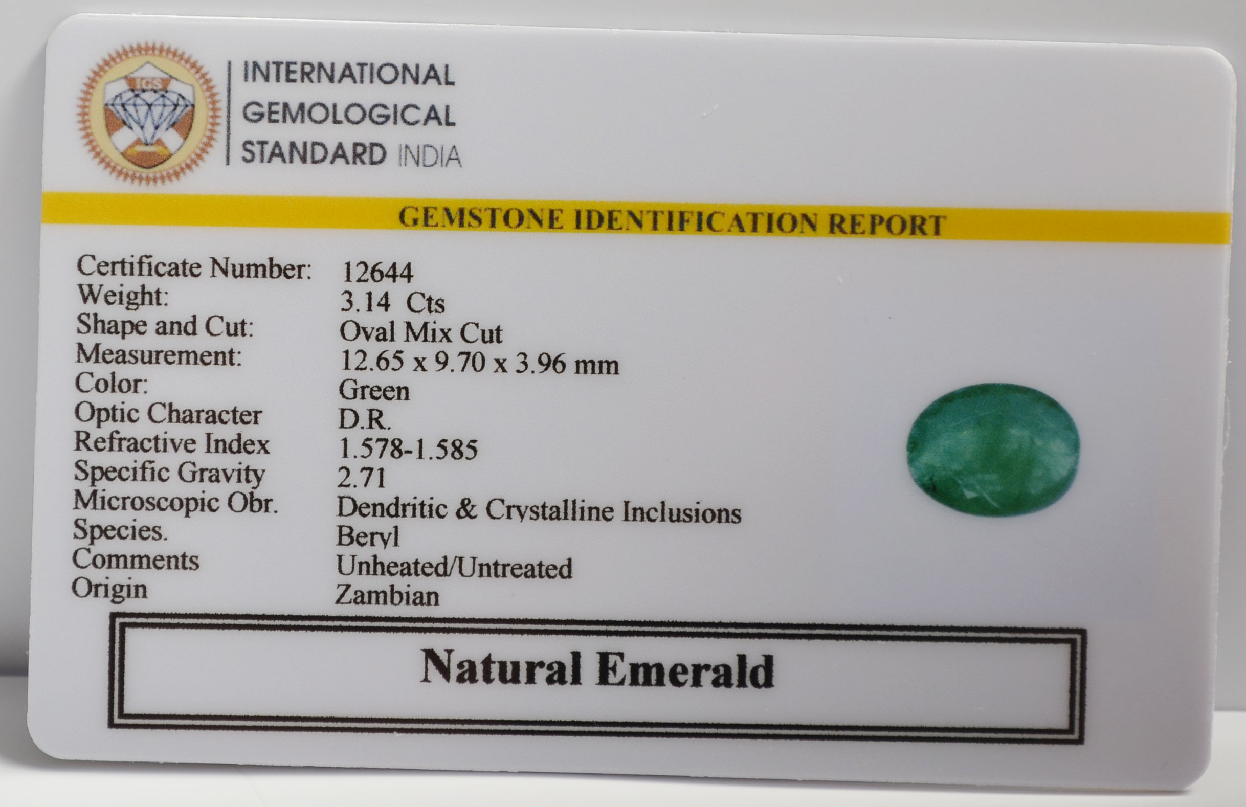 EMERALD 3.14 Ct. 3 EMR22931 2 EMERALD 3.14 Ct.