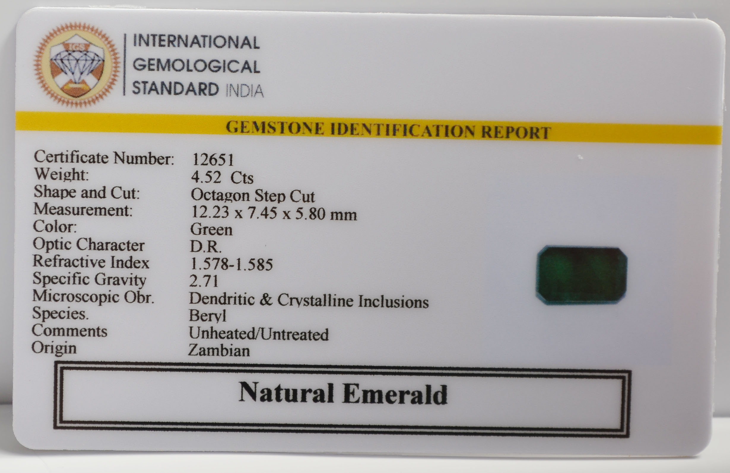 EMERALD 4.52 Ct. 3 EMR22937 2 EMERALD 4.52 Ct.
