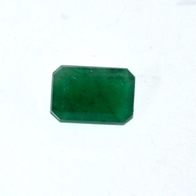 EMERALD 4.41 Ct. EMERALD 4.41 Ct.