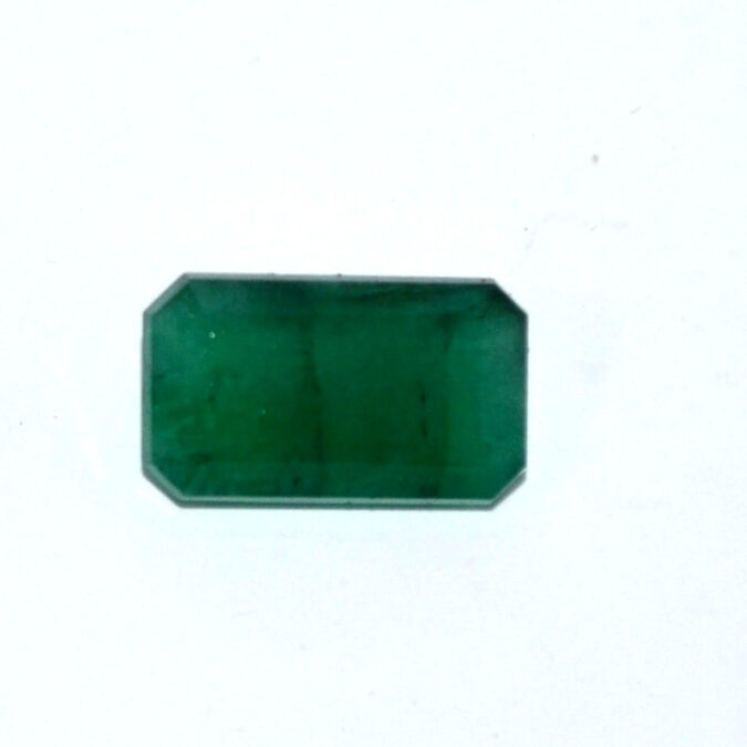 EMERALD 6.1 Ct. EMERALD 6.1 Ct.