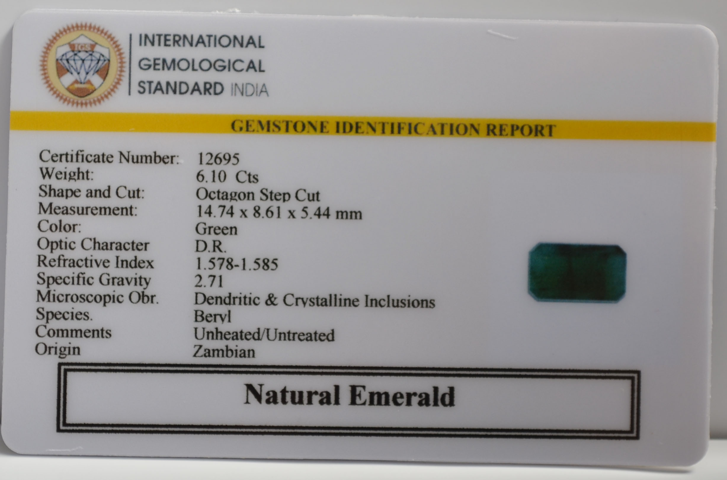 EMERALD 6.1 Ct. EMERALD 6.1 Ct.