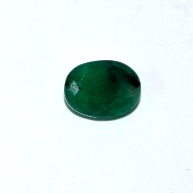 EMERALD 4.44 Ct. 1 EMR22975 1 EMERALD 4.44 Ct.