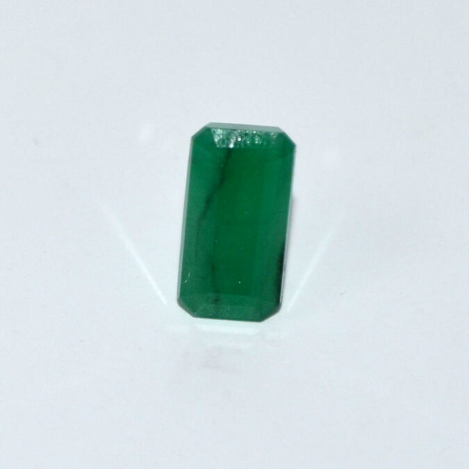 EMR23000 1 EMERALD 4.4 Ct.