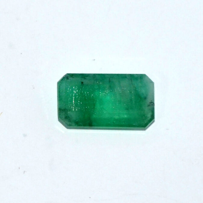 EMERALD 3.62 Ct. 1 EMRG21666 1 EMERALD 3.62 Ct.