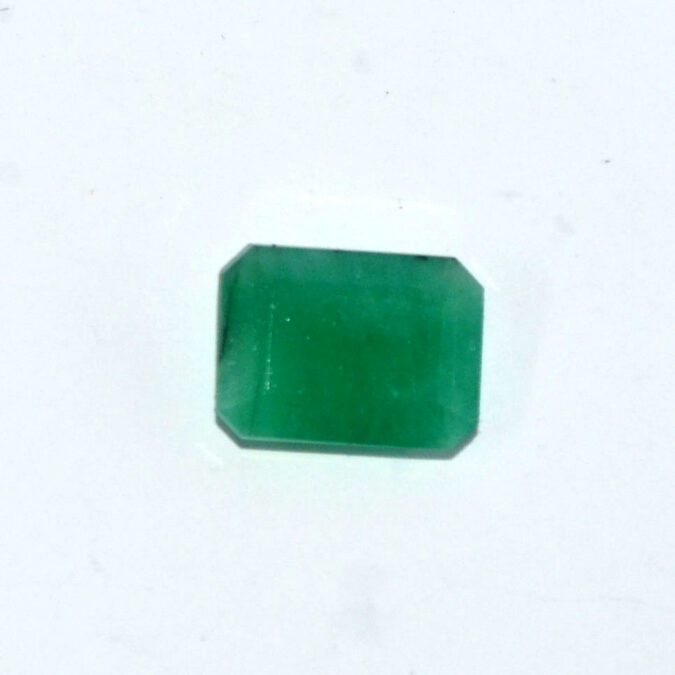 EMERALD 4.79 Ct. 1 EMRG21667 1 EMERALD 4.79 Ct.