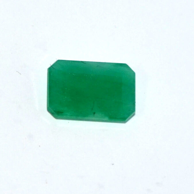 EMERALD 4.15 Ct. 1 EMRG21672 1 EMERALD 4.15 Ct.