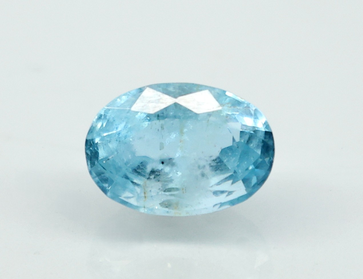 NATURAL AQUAMARINE 3.32 Ct.