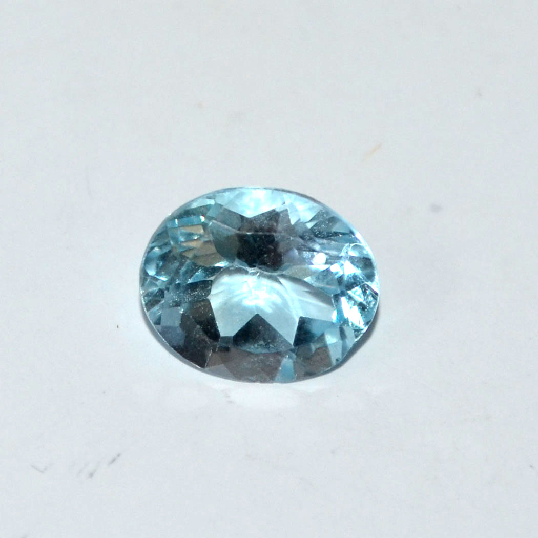 BLUE TOPAZ 5.25 Ct.