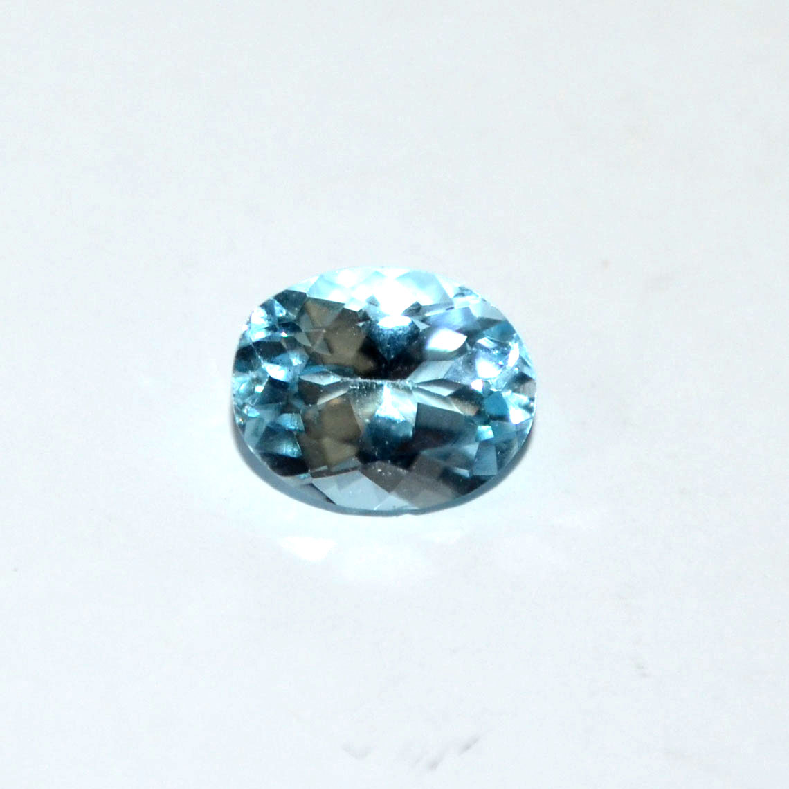 BLUE TOPAZ 3.72 Ct.