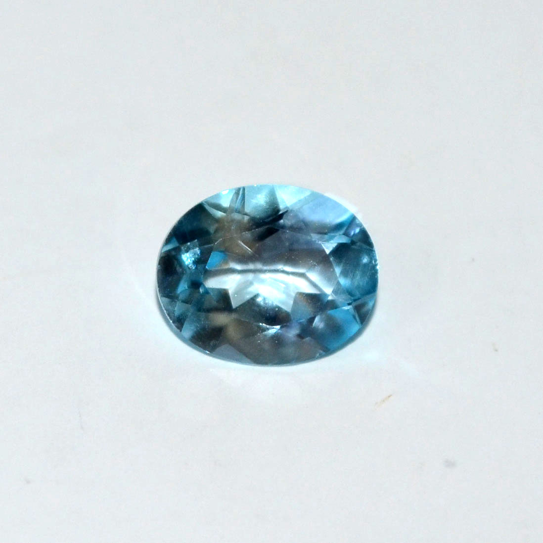 BLUE TOPAZ 3.94 Ct.