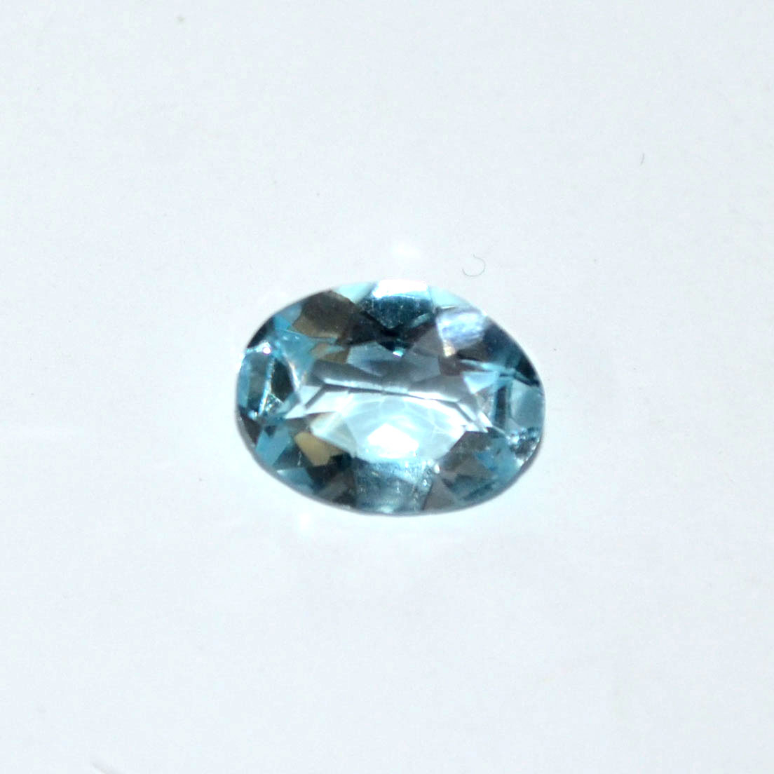 BLUE TOPAZ 3.86 Ct.