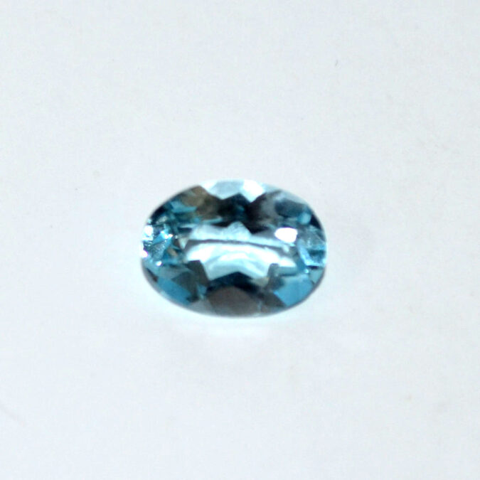 NBT297 1 BLUE TOPAZ 4.05 Ct.