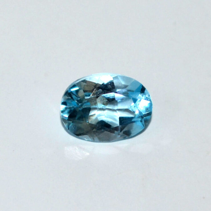 NBT298 1 BLUE TOPAZ 4.13 Ct.