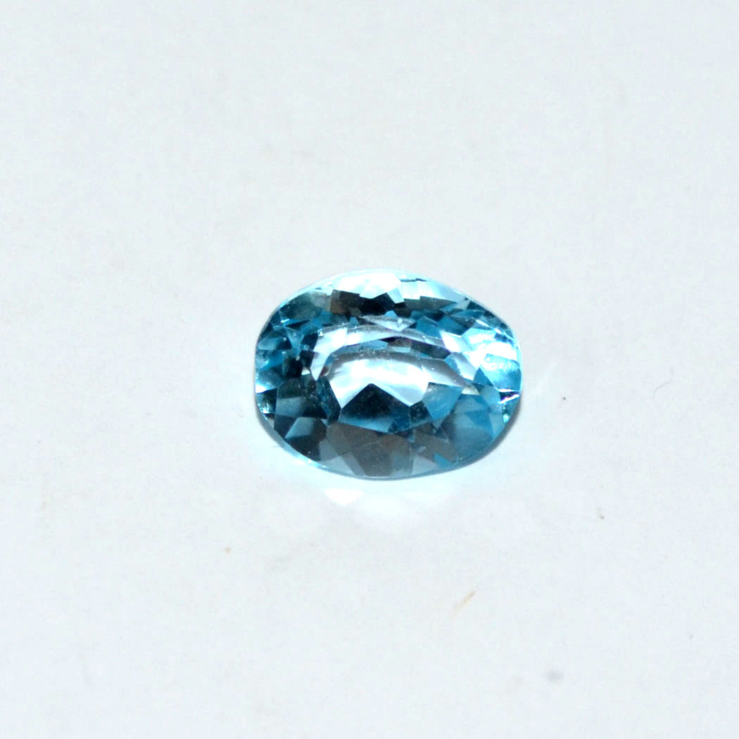 BLUE TOPAZ 3.92 Ct.
