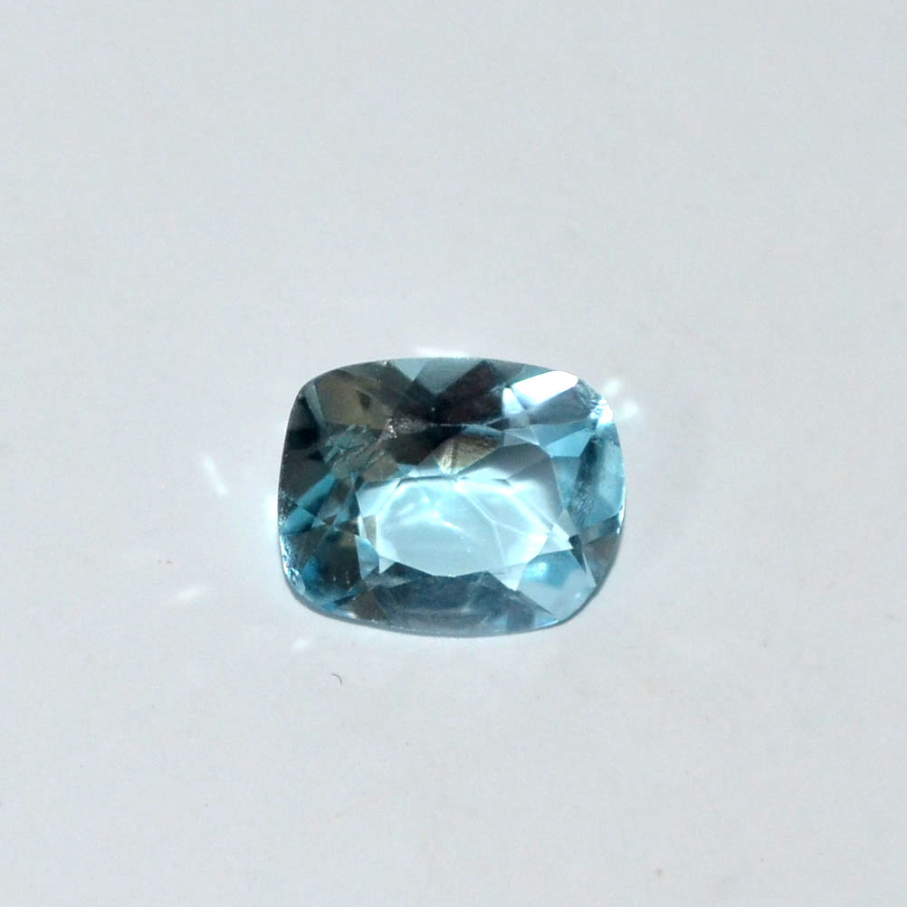 BLUE TOPAZ 4 Ct.