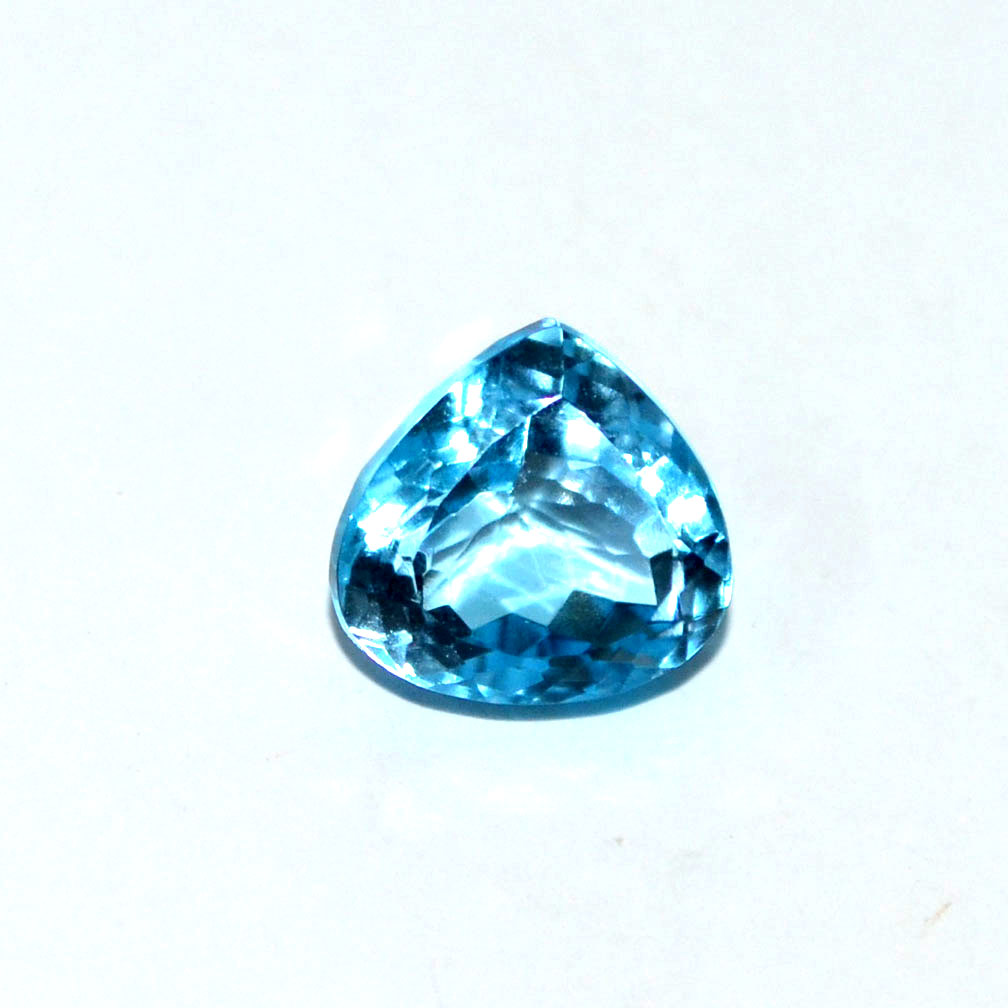 BLUE TOPAZ 8.9 Ct.