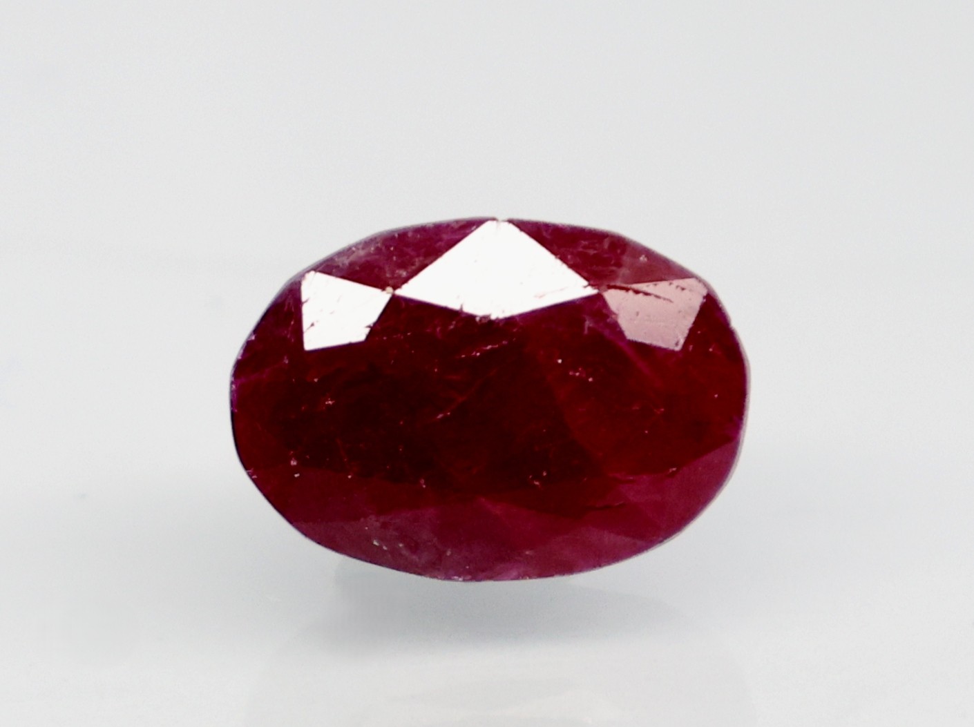 RUBY 4.4 Ct.