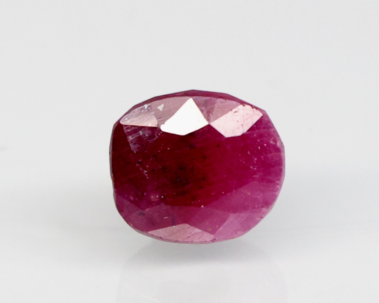 RUBY 5.27 Ct.