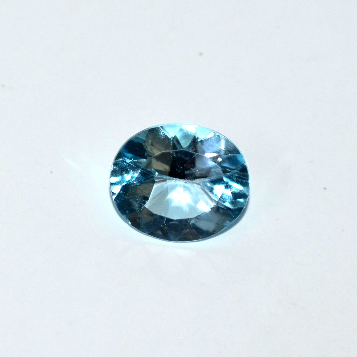 BLUE TOPAZ 8.6 Ct.
