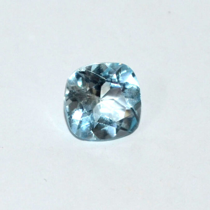 BLUE TOPAZ 4.06 Ct. BLUE TOPAZ 4.06 Ct.