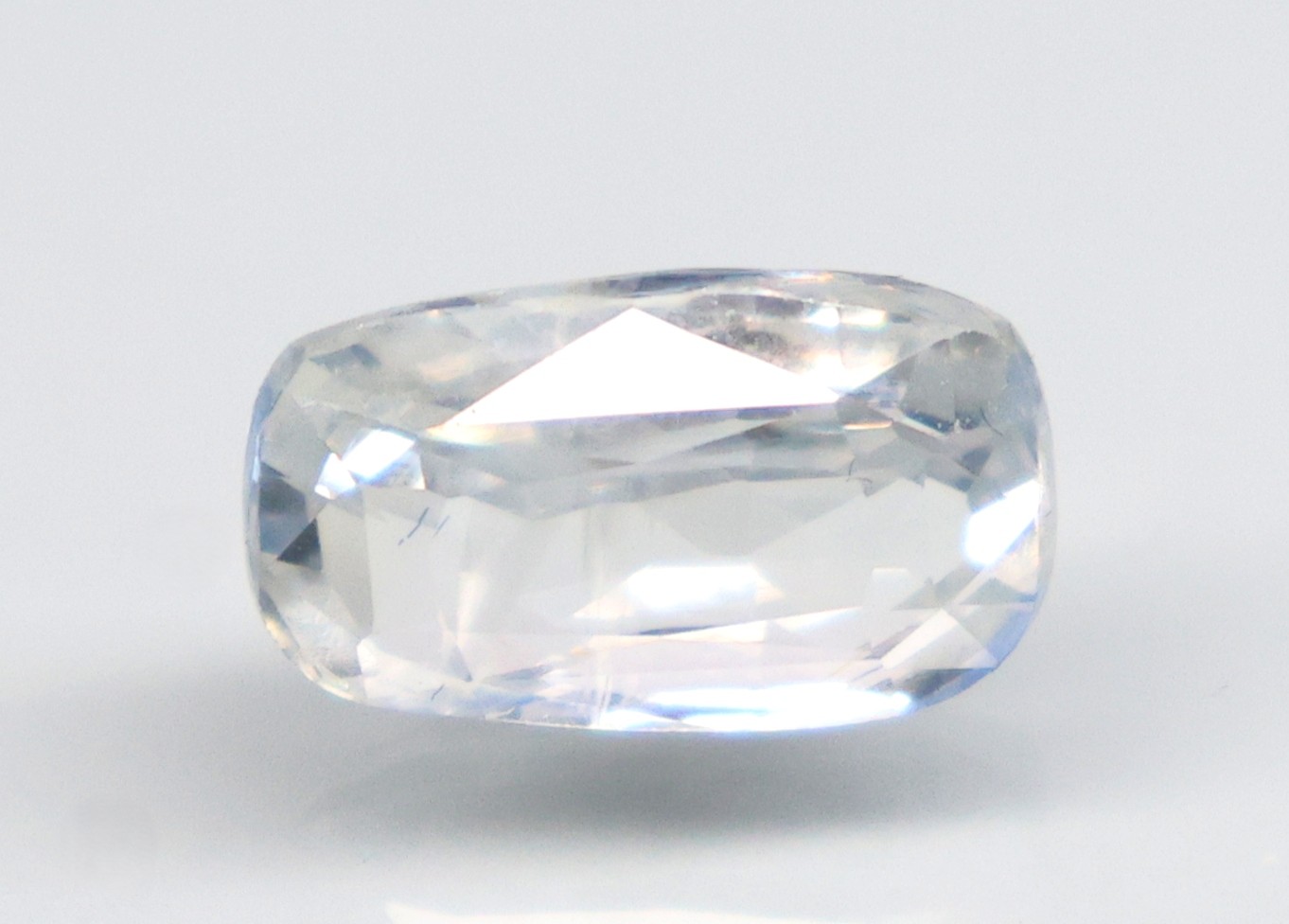 BLUE SAPPHIRE 4.13 Ct.