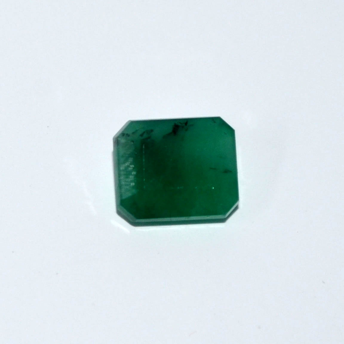 EMERALD 4.7 Ct.