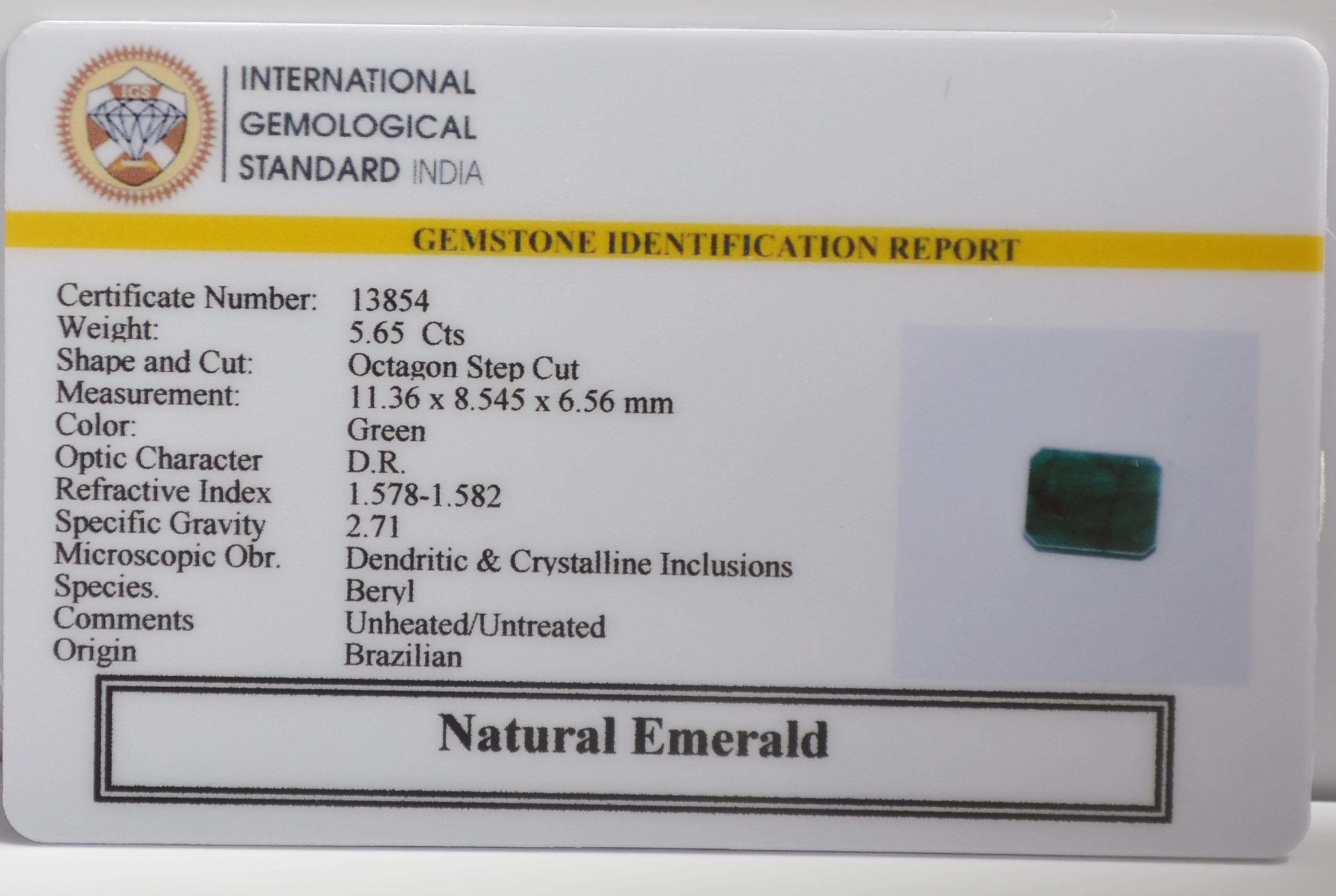 EMERALD 5.65 Ct. 3 EMR23258K 2 EMERALD 5.65 Ct.