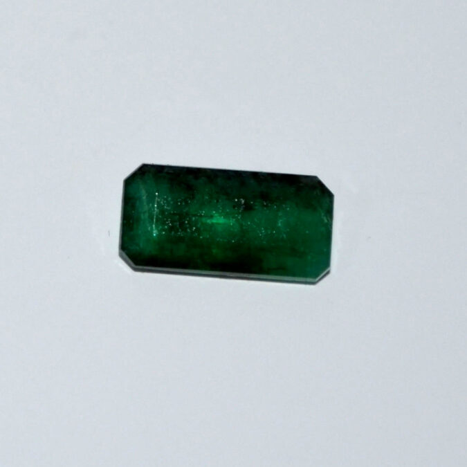 EMR23262K 1 EMERALD 3.24 Ct.