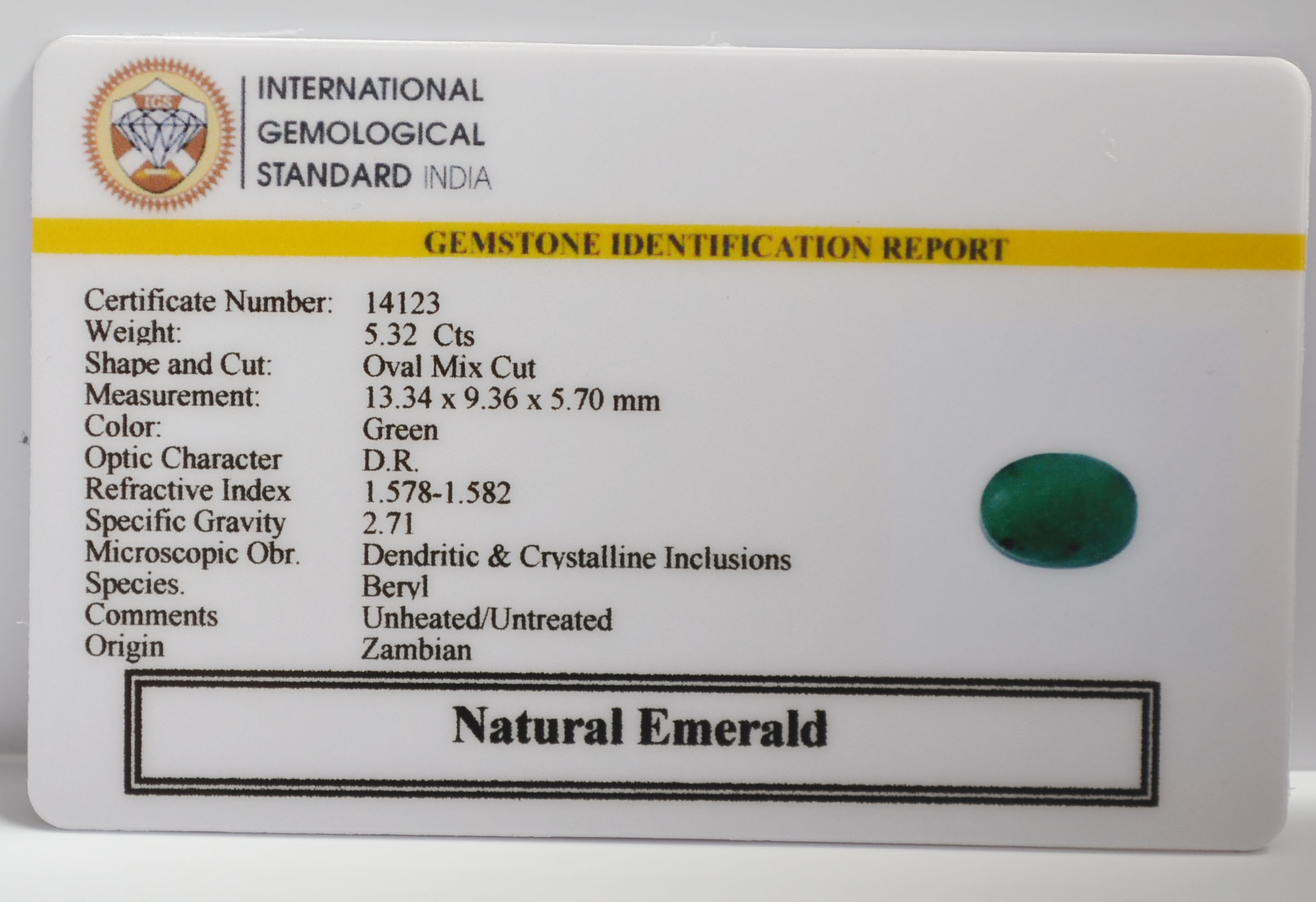 EMERALD 5.32 Ct. 3 EMR23398K 2 EMERALD 5.32 Ct.