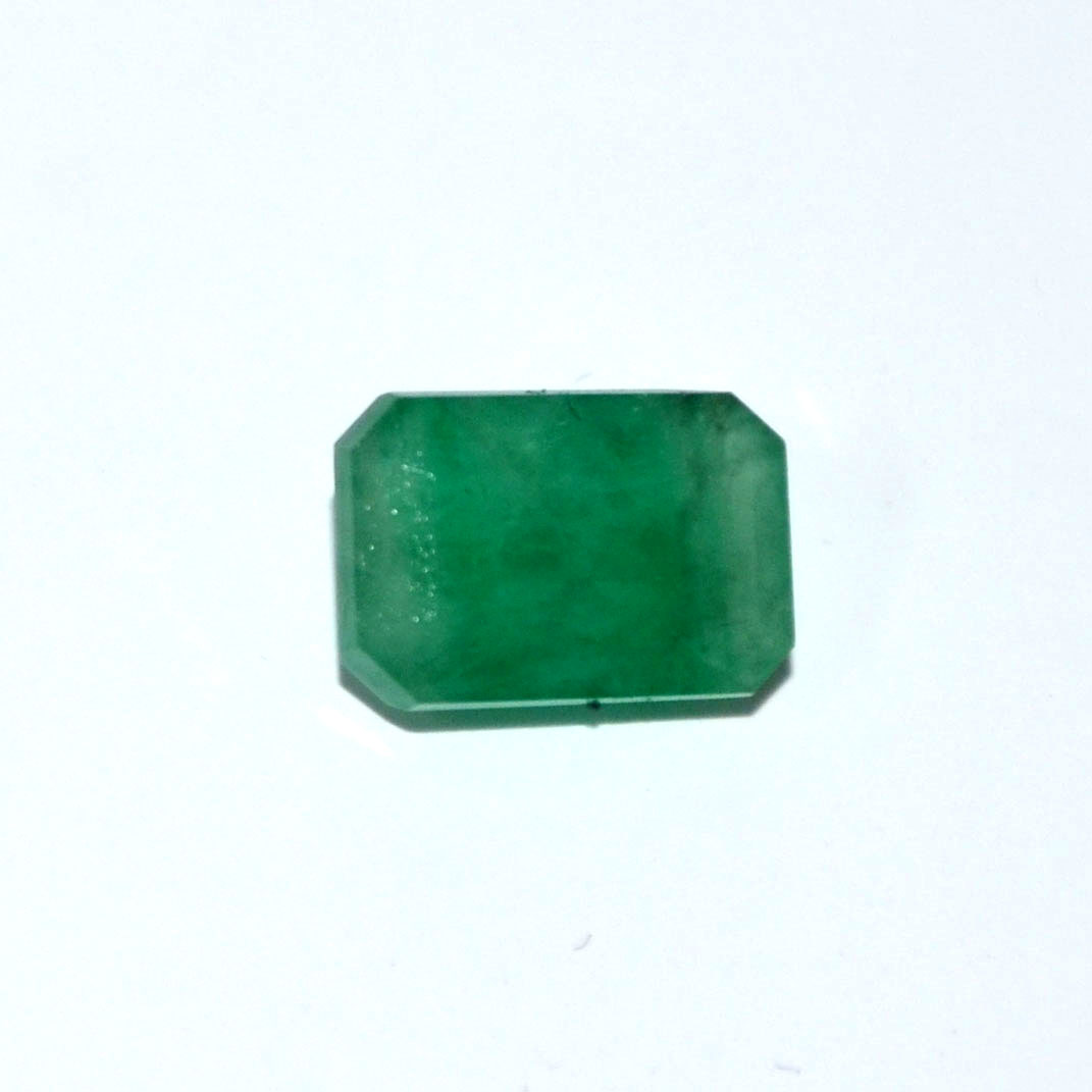 EMERALD 3.84 Ct.