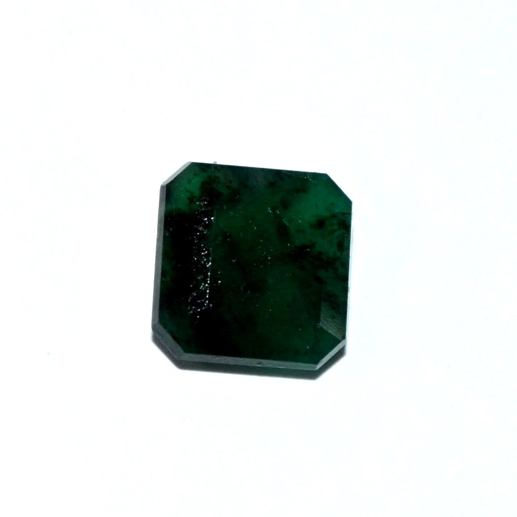 EMERALD 4.6 Ct.