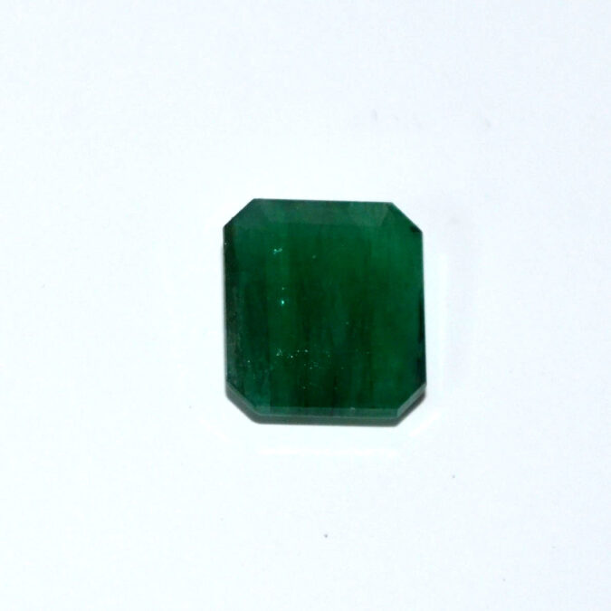 EMERALD 7.9 Ct. 1 EMRG22681 1 EMERALD 7.9 Ct.