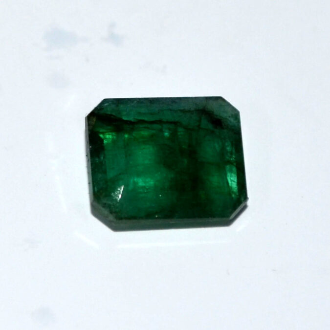 EMERALD 3.96 Ct. 1 EMRG22716 1 EMERALD 3.96 Ct.