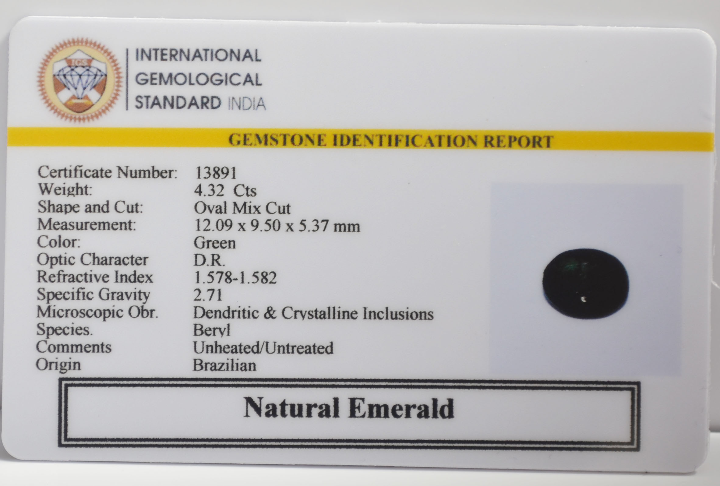 EMERALD 4.32 Ct. 3 EMRG22730 2 EMERALD 4.32 Ct.