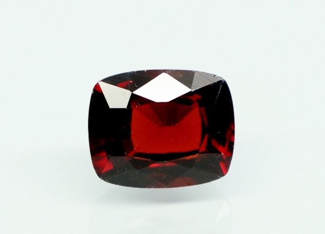 HESSONITE GOMED 8.72 Ct.