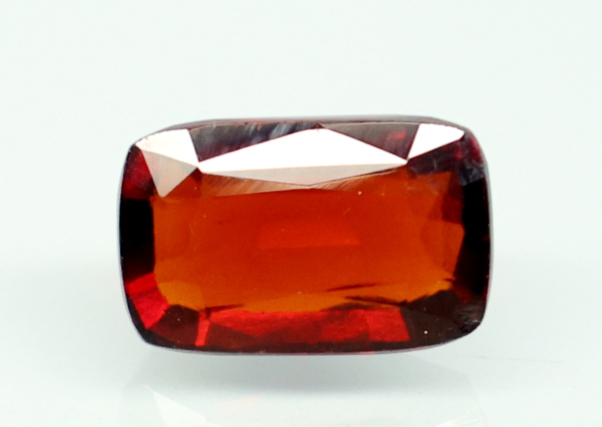 HESSONITE GOMED 6.66 Ct.