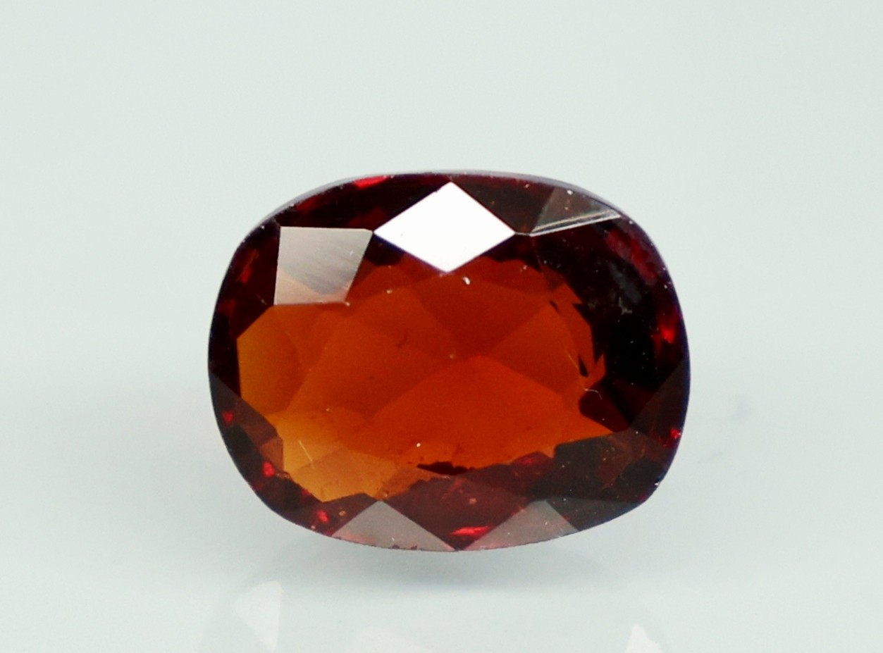 HESSONITE GOMED 5.04 Ct.