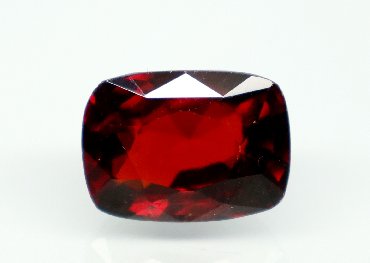 HESSONITE GOMED 12.6 Ct.