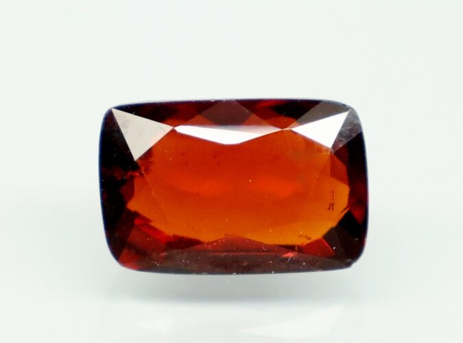 HESSONITE GOMED 9.81 Ct. 1 GMD7875K 1 HESSONITE GOMED 9.81 Ct.