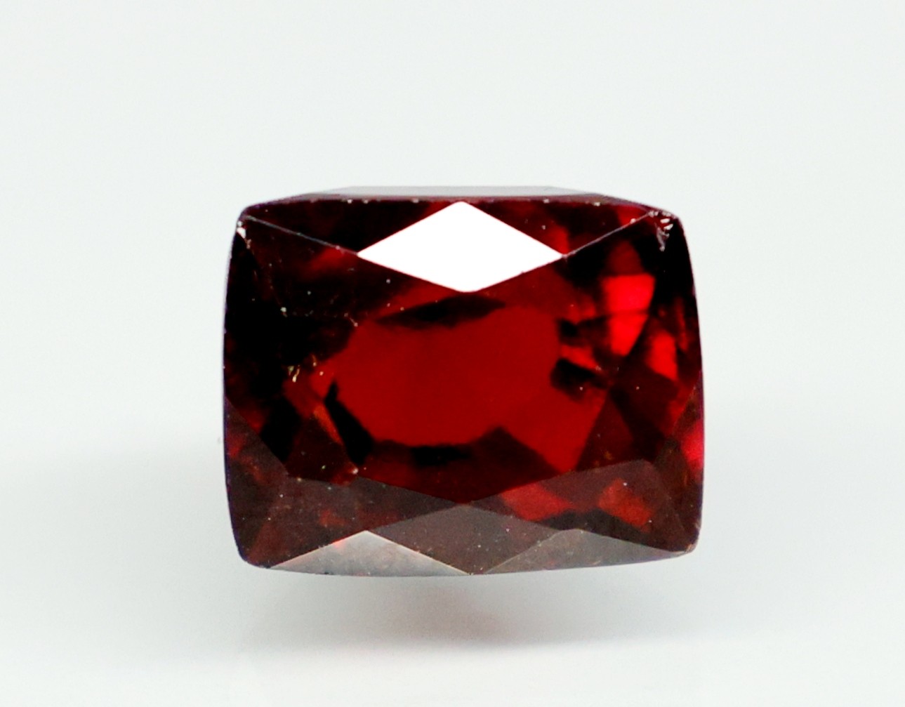 HESSONITE GOMED 8.55 Ct.