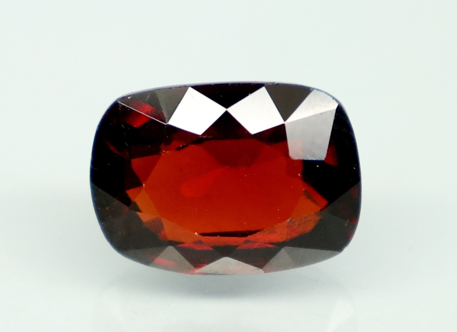 HESSONITE GOMED 9.18 Ct.