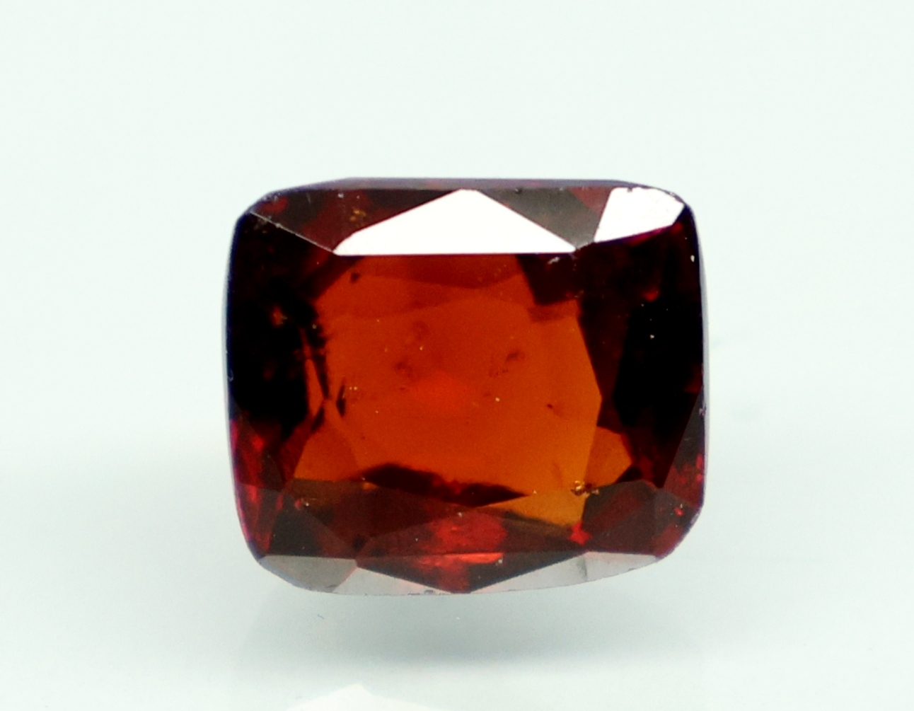HESSONITE GOMED 5.33 Ct.
