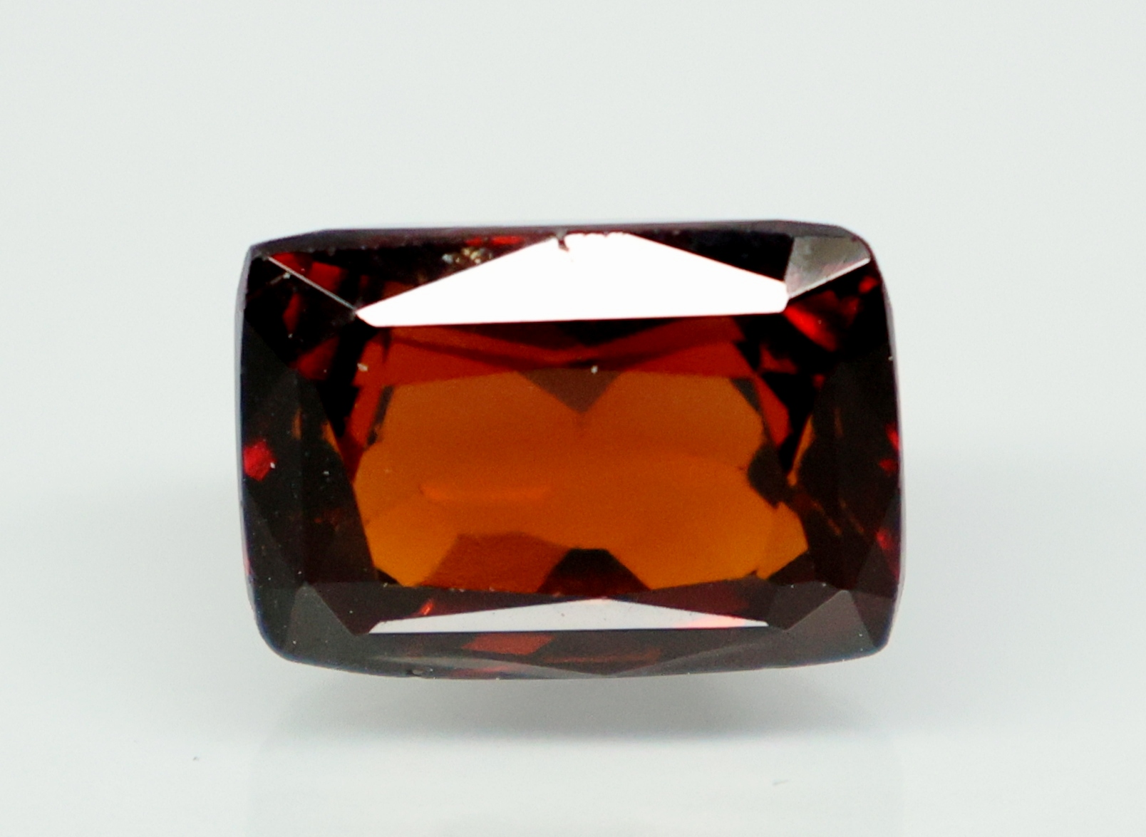 HESSONITE GOMED 10.6 Ct.