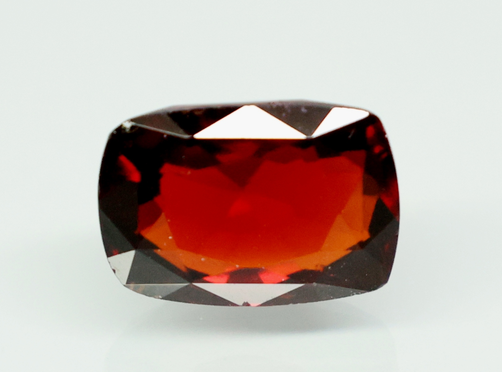 HESSONITE GOMED 10.56 Ct.