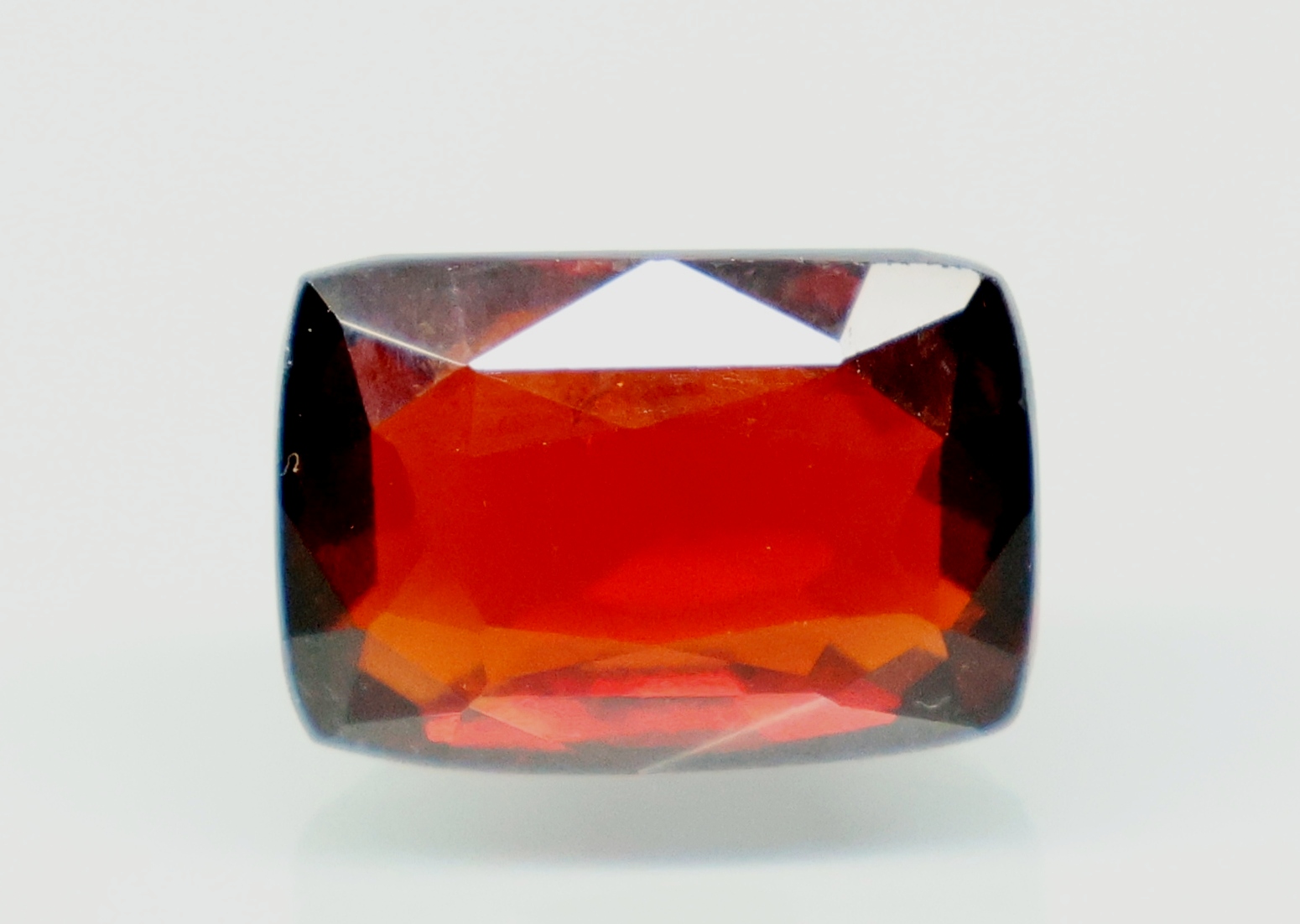HESSONITE GOMED 11.57 Ct.
