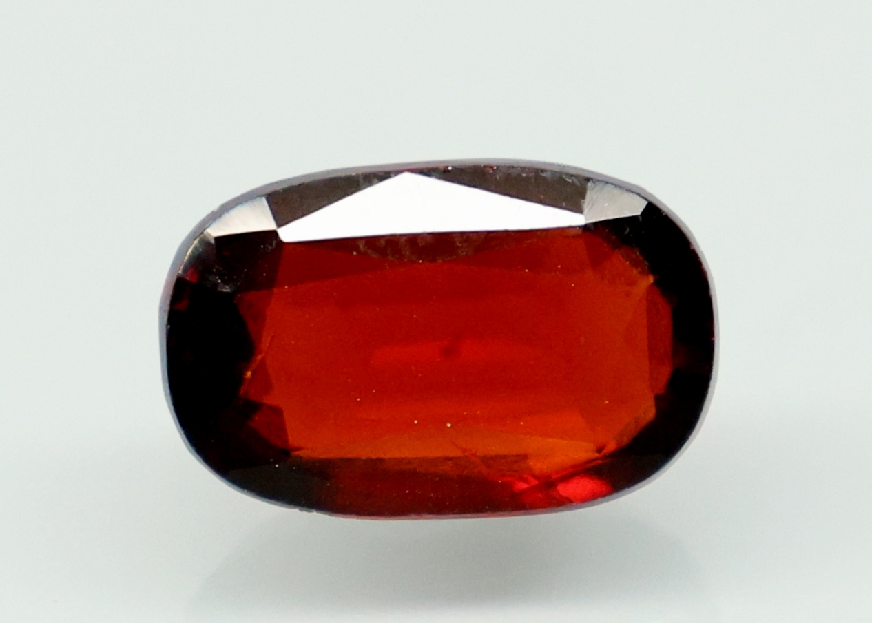 HESSONITE GOMED 7.13 Ct.