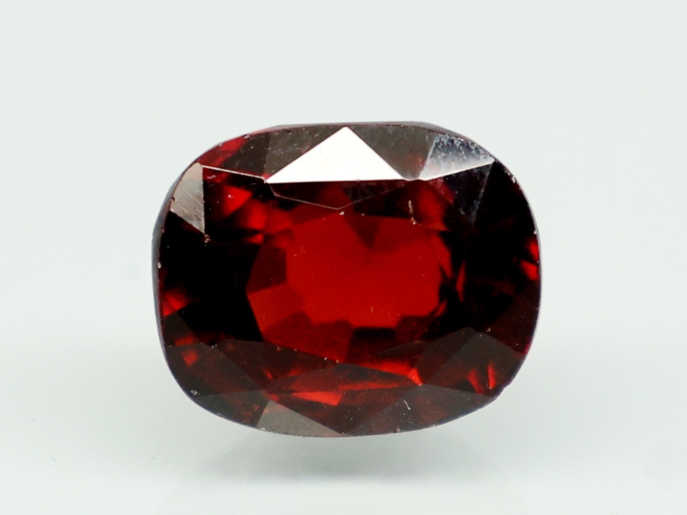 HESSONITE GOMED 11.1 Ct.
